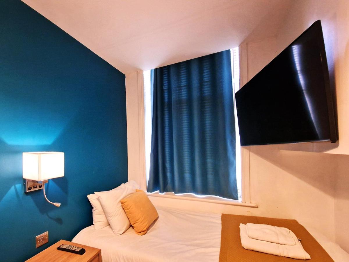 Bath Road Apartments - Housity