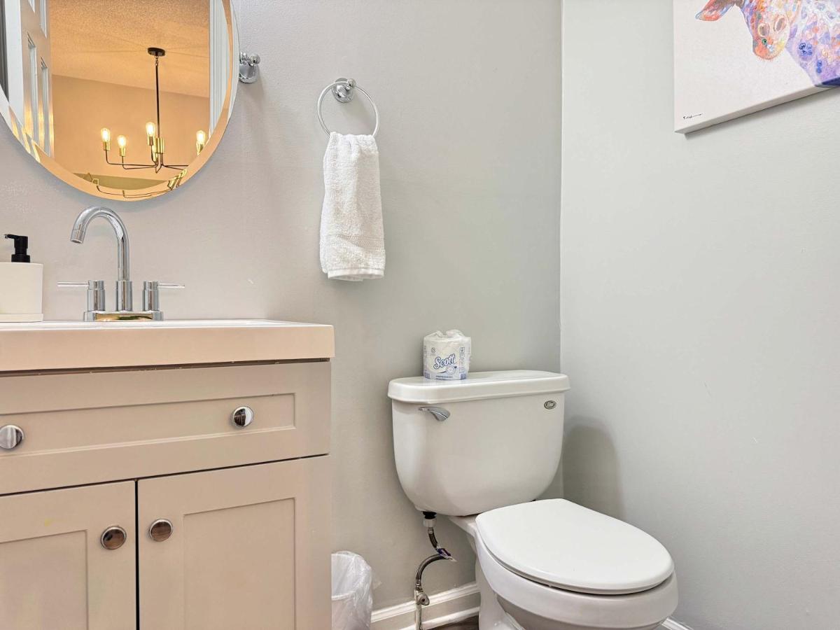 NEW ENTIRE PLACE COZY QUIET 2b2b TOWNHOUSE SP1275 - Housity