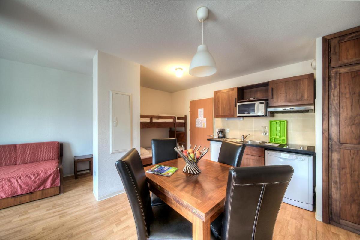 Comfort Aparthotel Lourdes L'Acacia - Housity