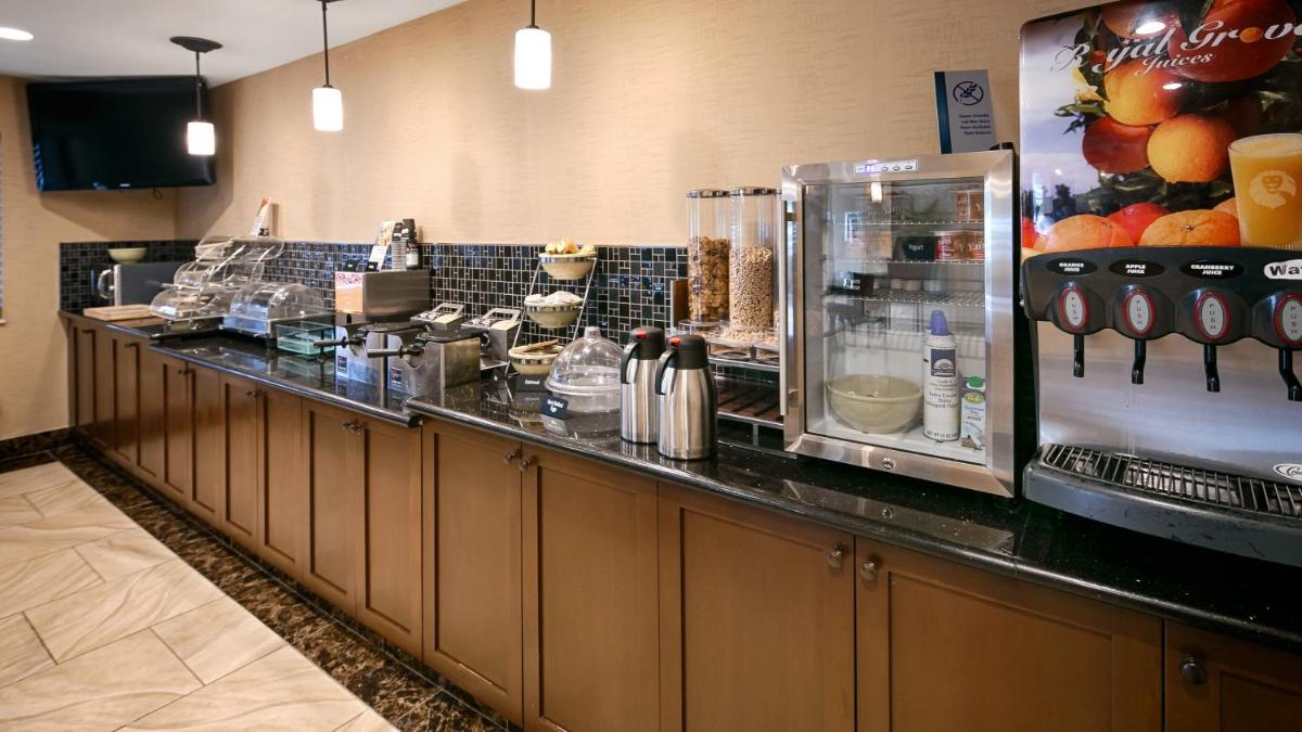 Best Western Woodland Inn - Housity