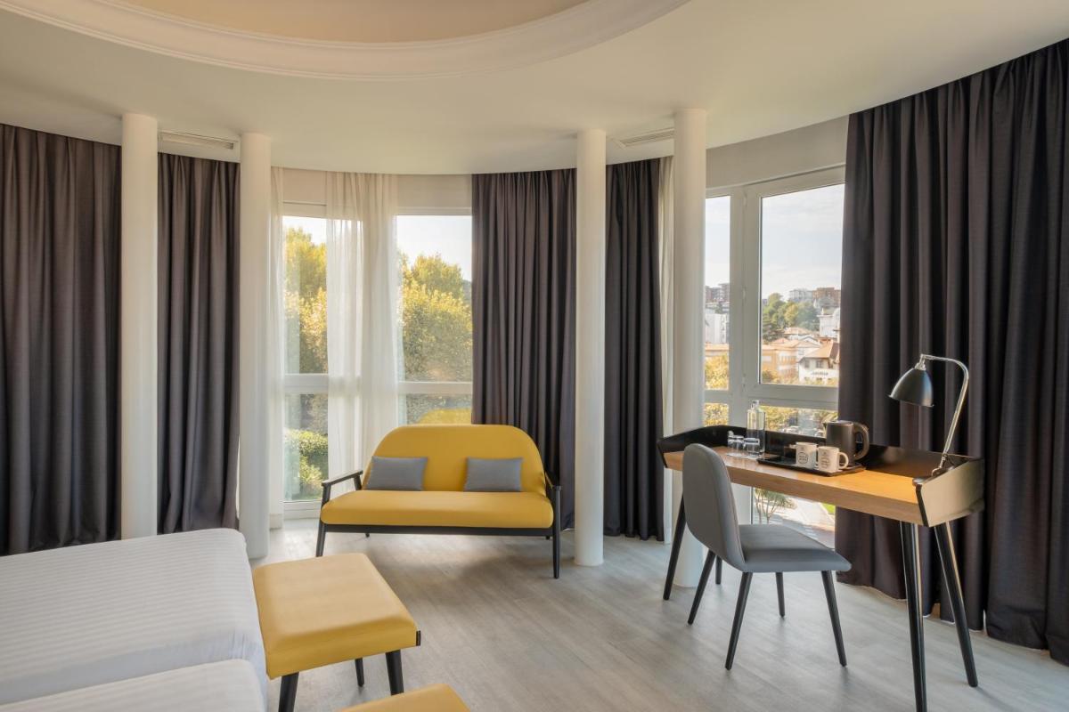 Silken Río Santander - Housity