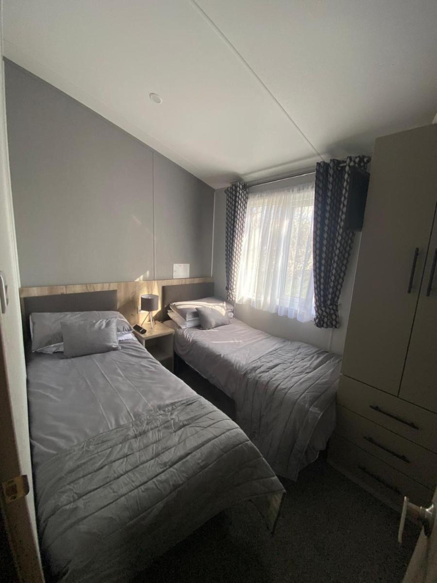 Wemyss Bay Mapleton Elite - Housity