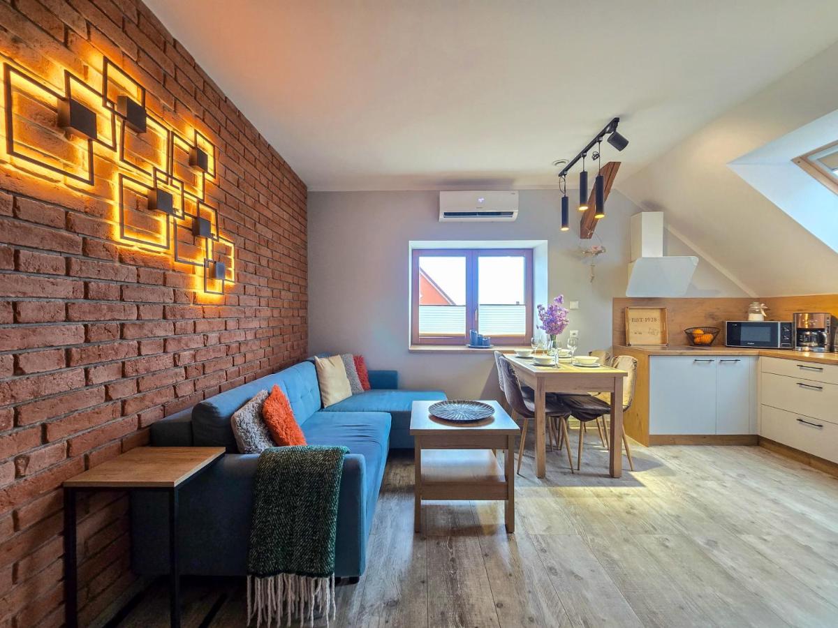 Apartament Komarno IV - Hizvo