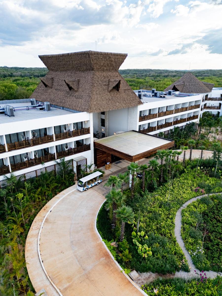 Hotel Mundo Maya Nuevo Uxmal - Housity