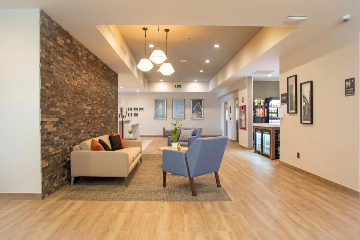 Candlewood Suites - Guadalajara Galerias by IHG - Housity
