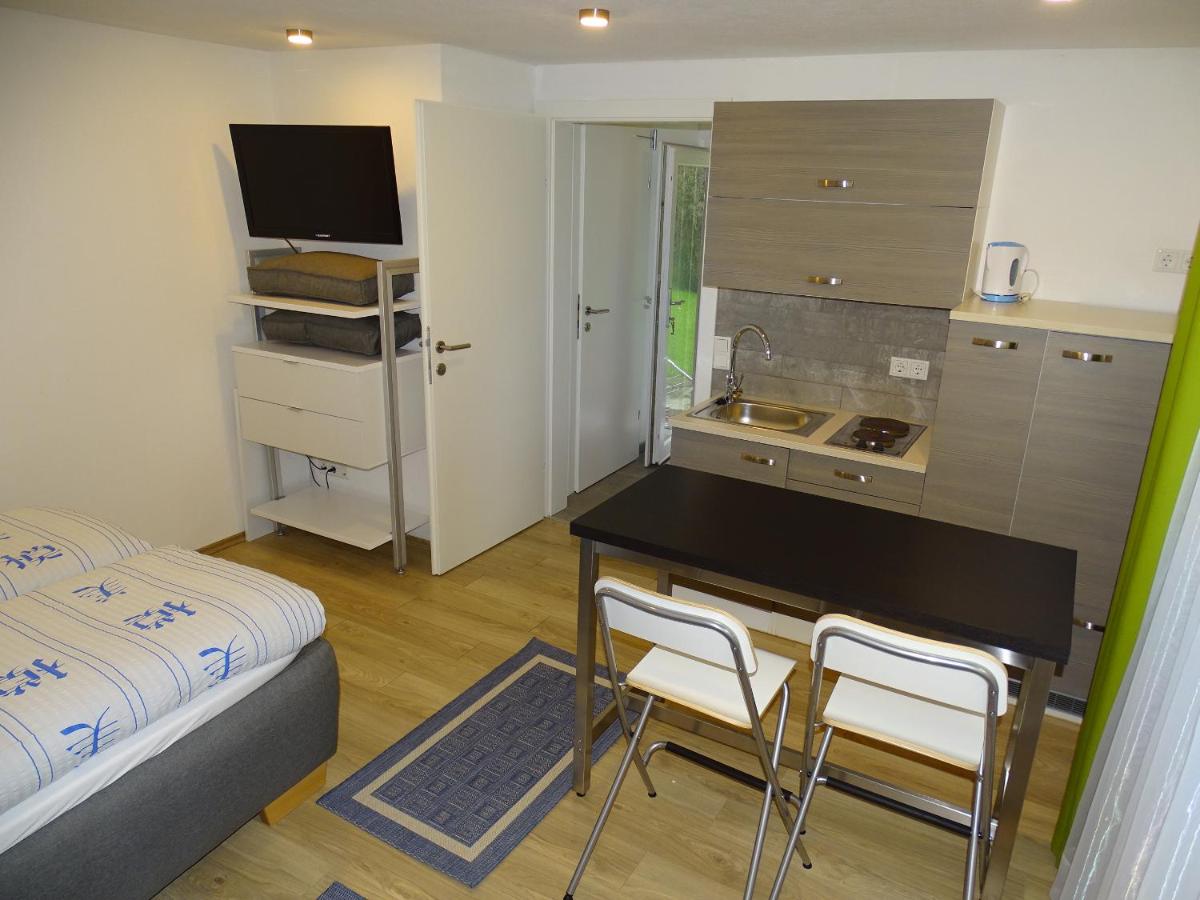 Pension Bayrhammer - Housity