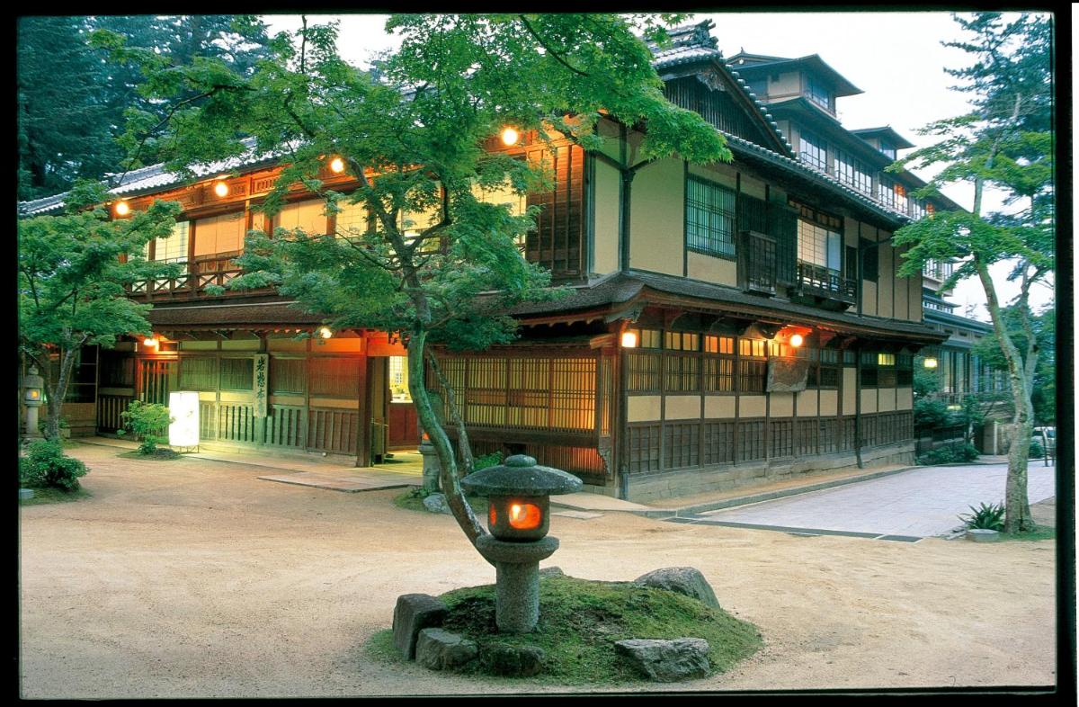 Iwaso - Housity