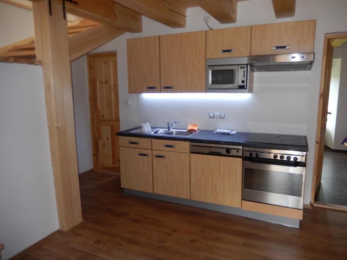 Apartment U Lochů - Housity