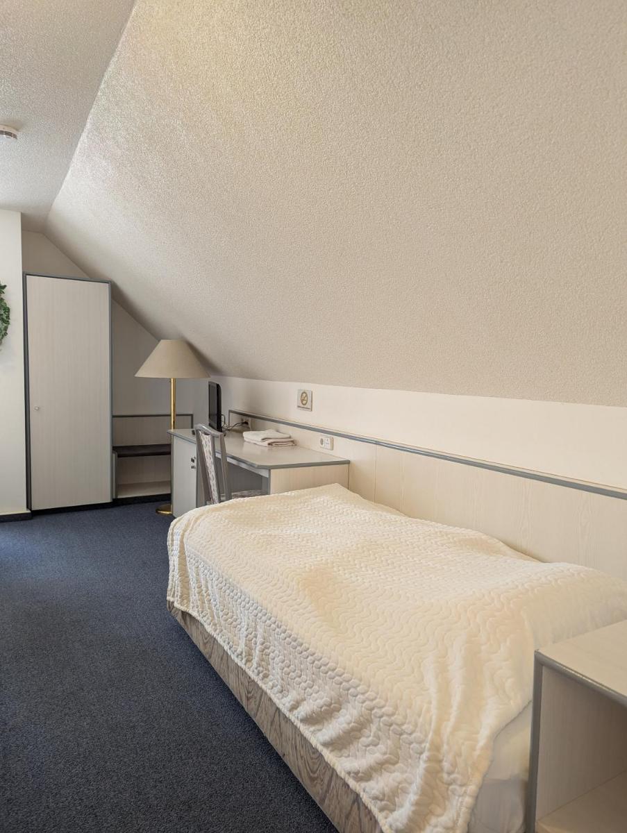 Pension Lindenhof in Fuchshain - Housity