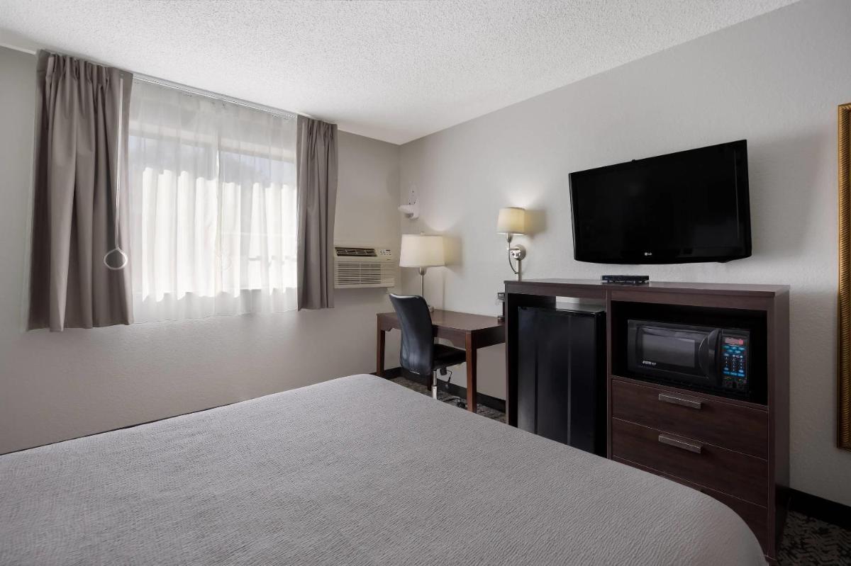 Quality Inn Hall of Fame - Housity