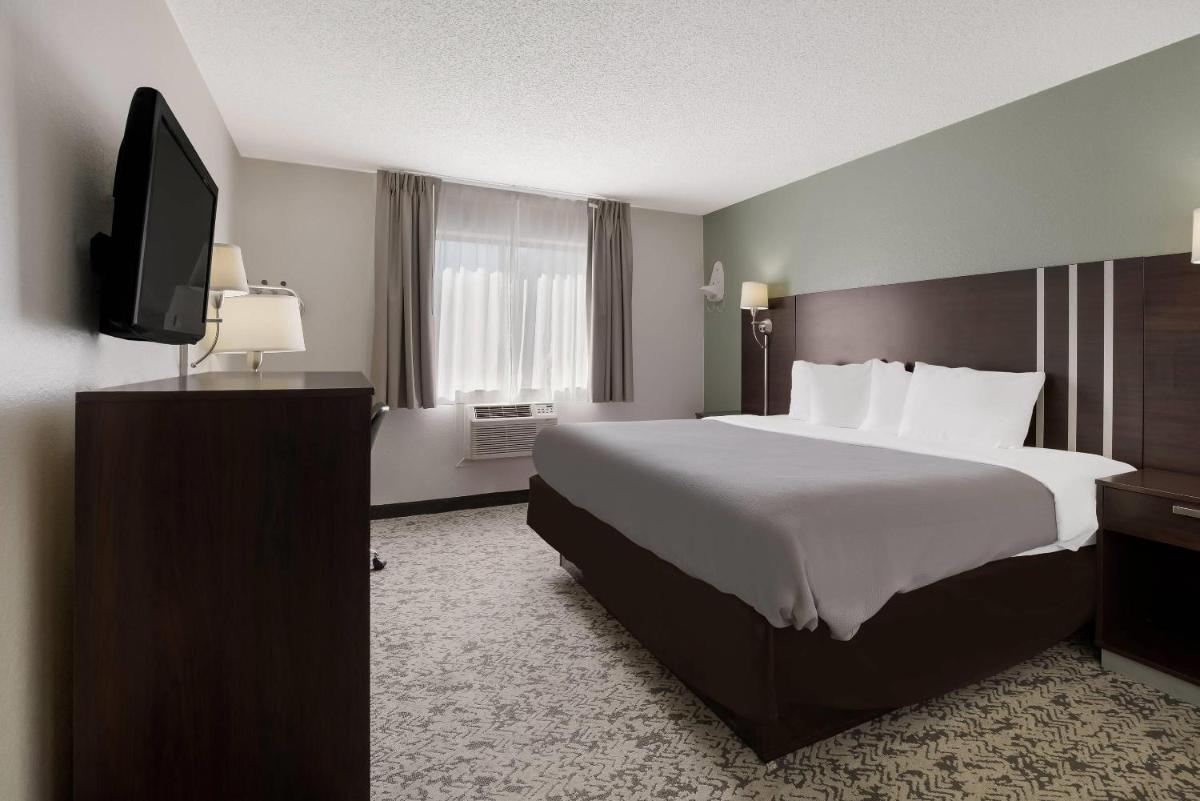 Quality Inn Hall of Fame - Housity