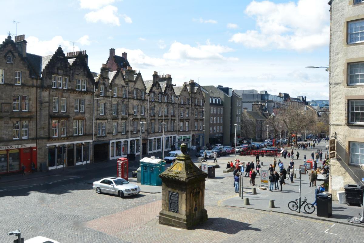 Old Town View - Picture Perfect! - Housity