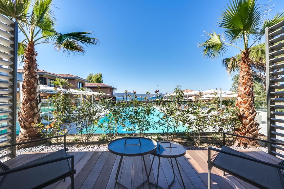 Piscine de l'établissement Kube Saint-Tropez ou située à proximité