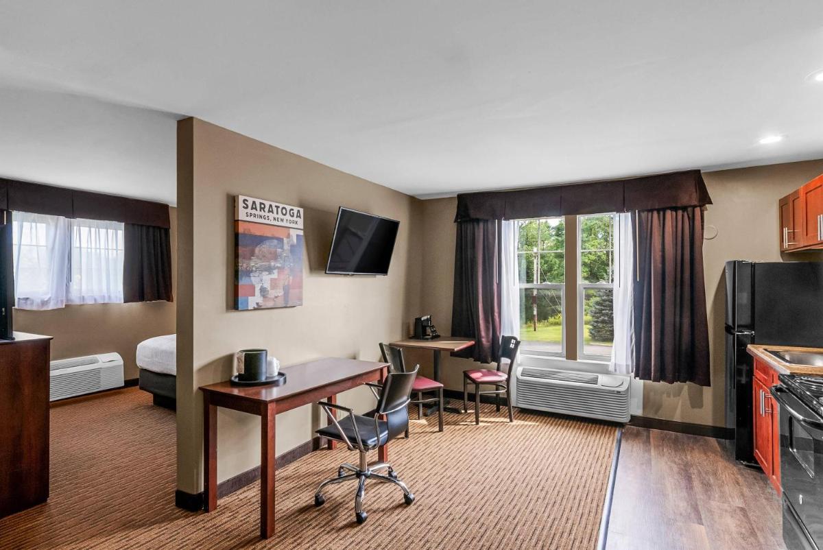The Hotel Saratoga, Ascend Hotel Collection - Housity