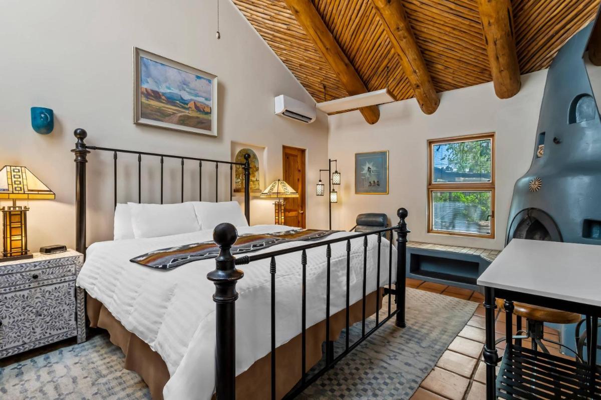 Casas de Suenos Old Town Historic Inn, Ascend Hotel Collection - Housity