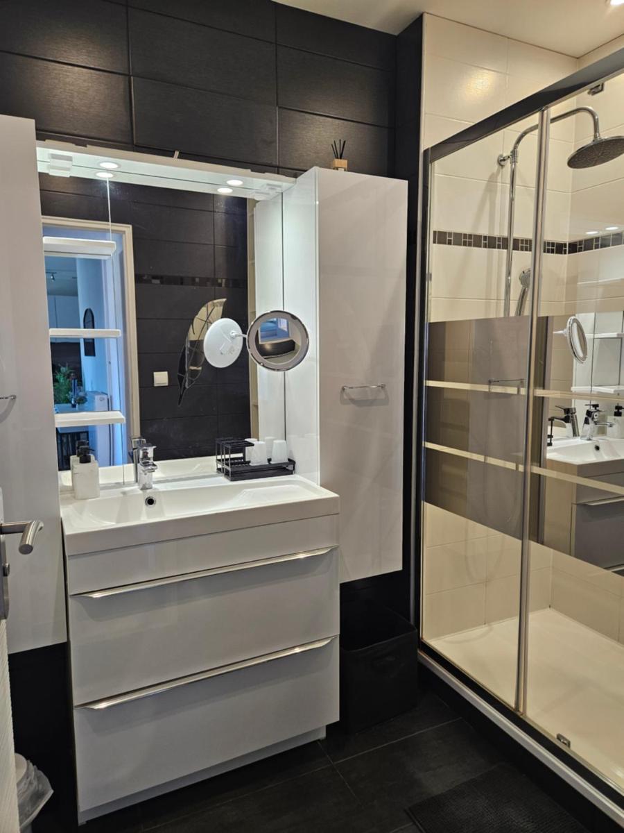 Souvenirs de Provence T2 neuf avec loggia - Housity