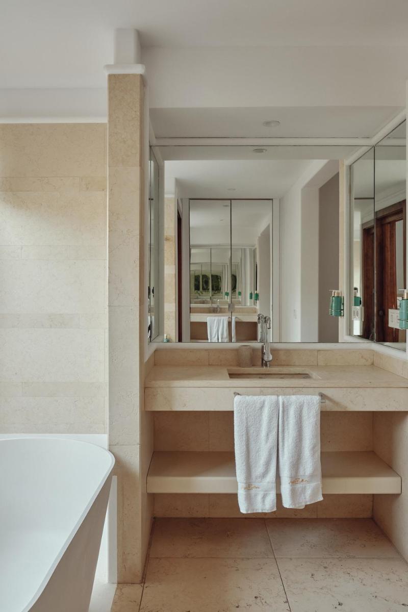 Un baño de Villas Alondra