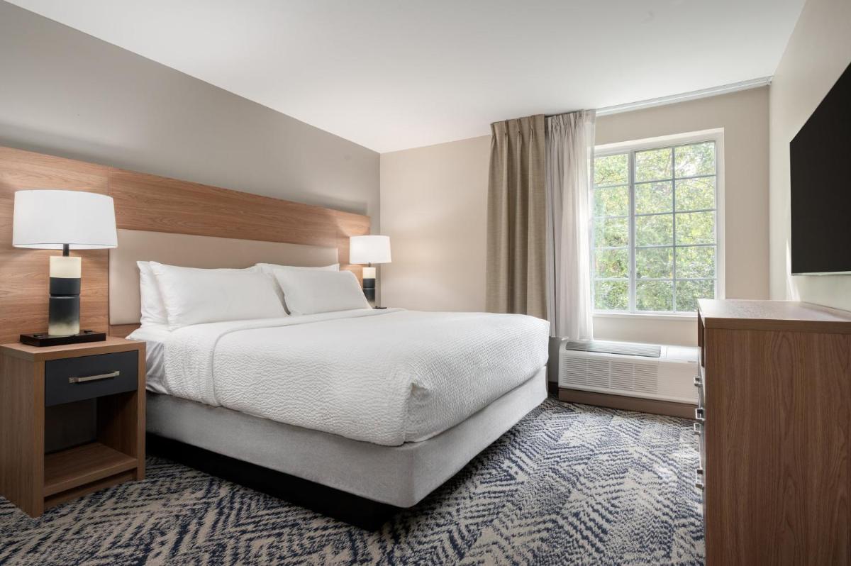 Candlewood Suites Mooresville Lake Norman,NC by IHG - Housity