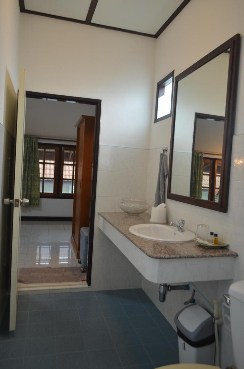 CleanWave Resort Chumphon คลีนเวฟ รีสอร์ท - Housity