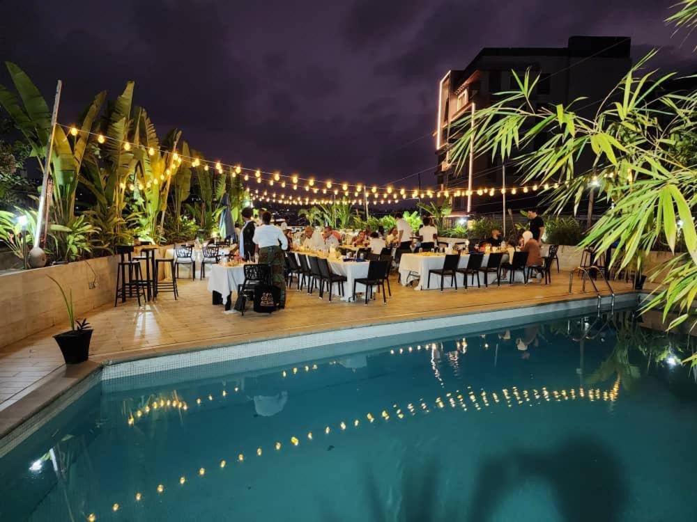 The Swiss Hotel Freetown - Housity