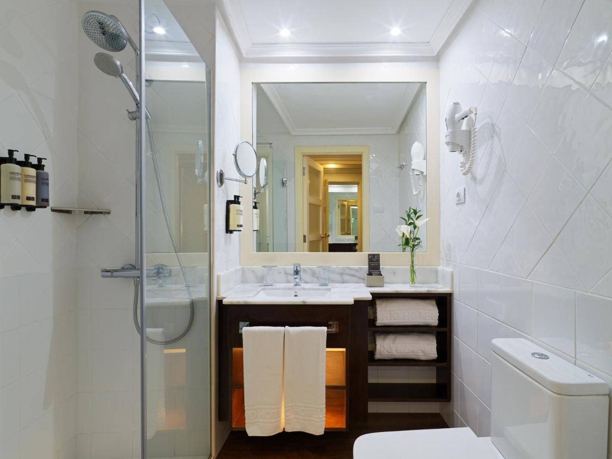 H10 Tenerife Playa - Housity