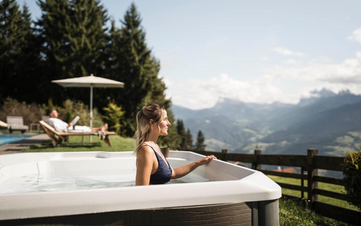 Granpanorama Wellnesshotel Sambergerhof Superior - Housity