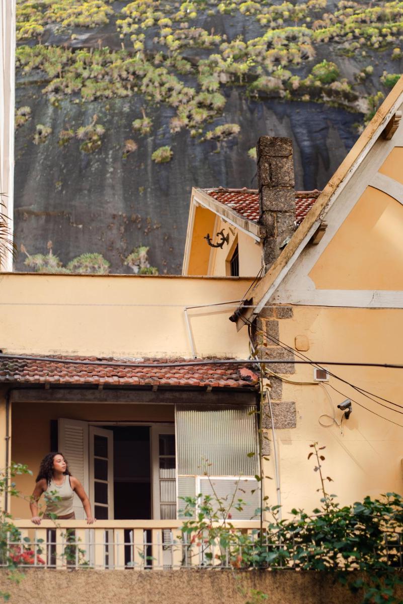 Chez Zany Boutique Hostel - Copacabana - Hizvo