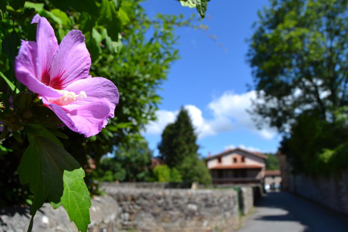 Jardín al aire libre en Gran Hotel Balneario de Liérganes