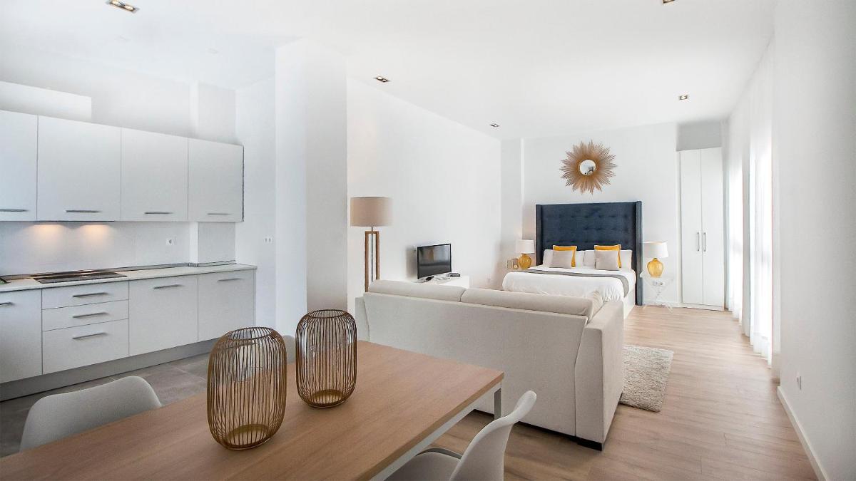 Suitetrails - iloftmalaga Studio Apartments