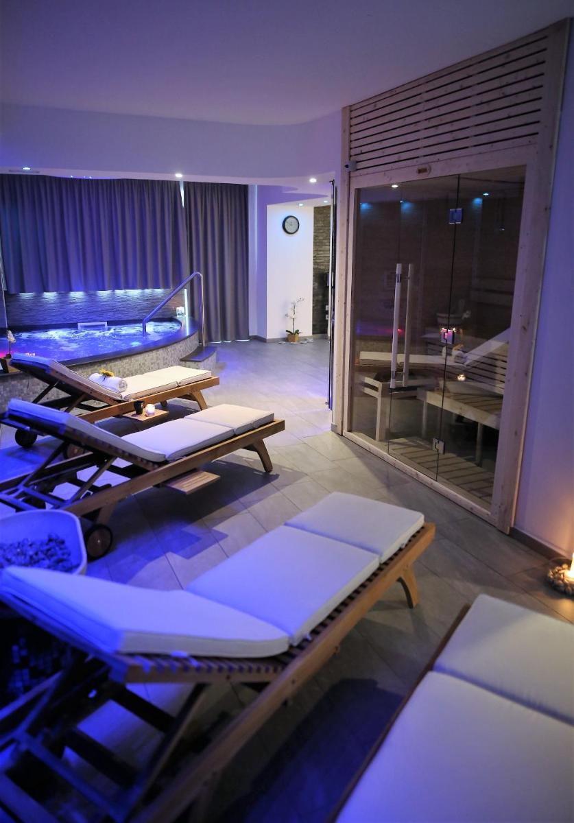 Mareneve Resort - Housity