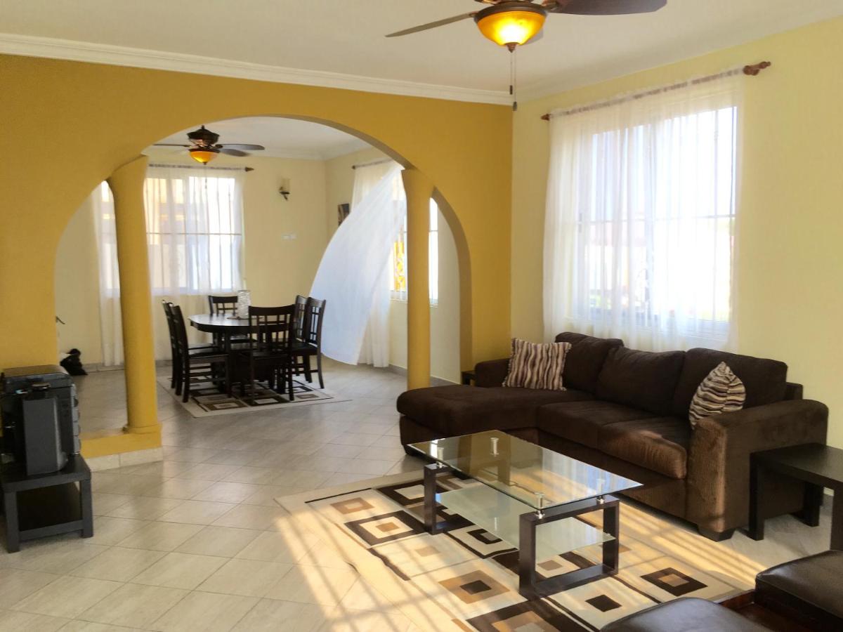 Wüenam Vacation Home - Housity