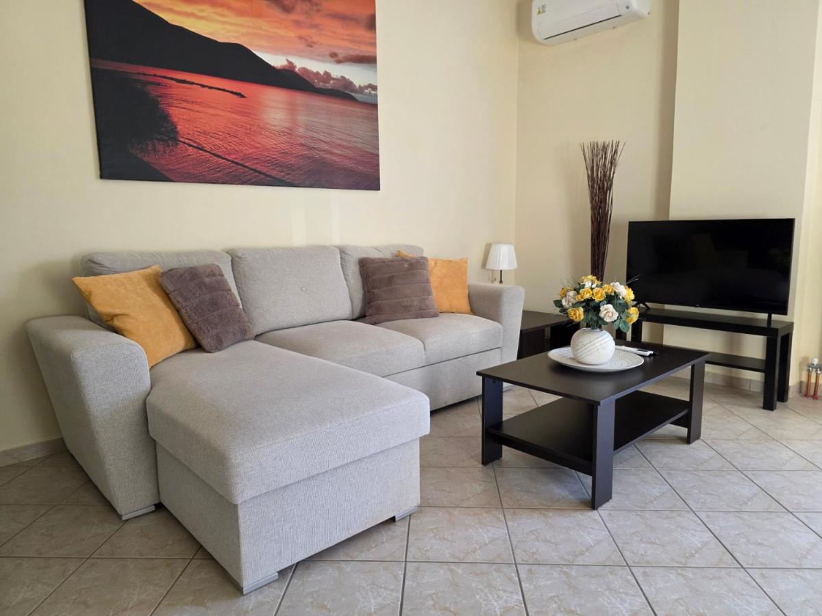 Garden apartment 20m from the sea I3 - Housity