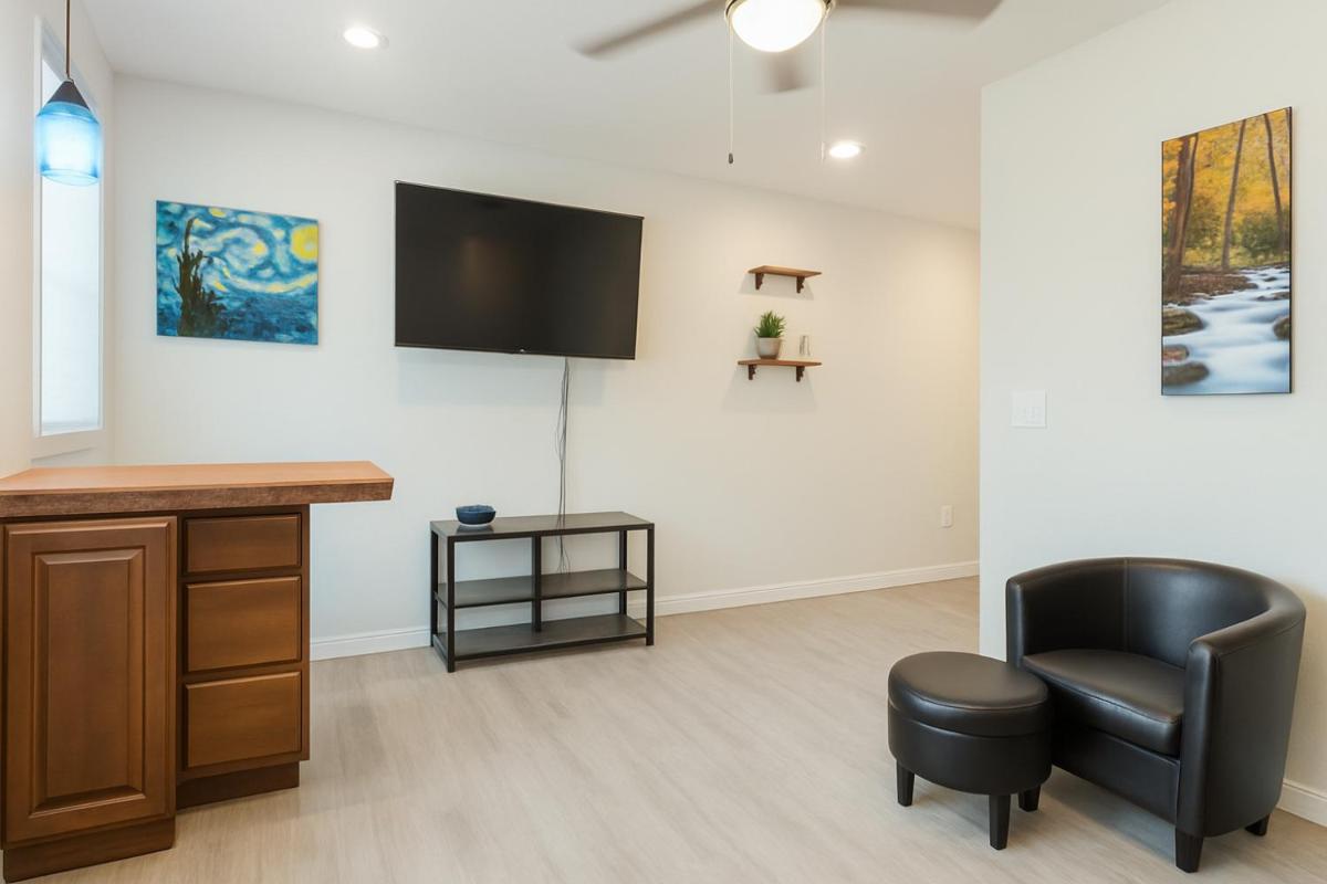 Dillon Ave Homes - Housity