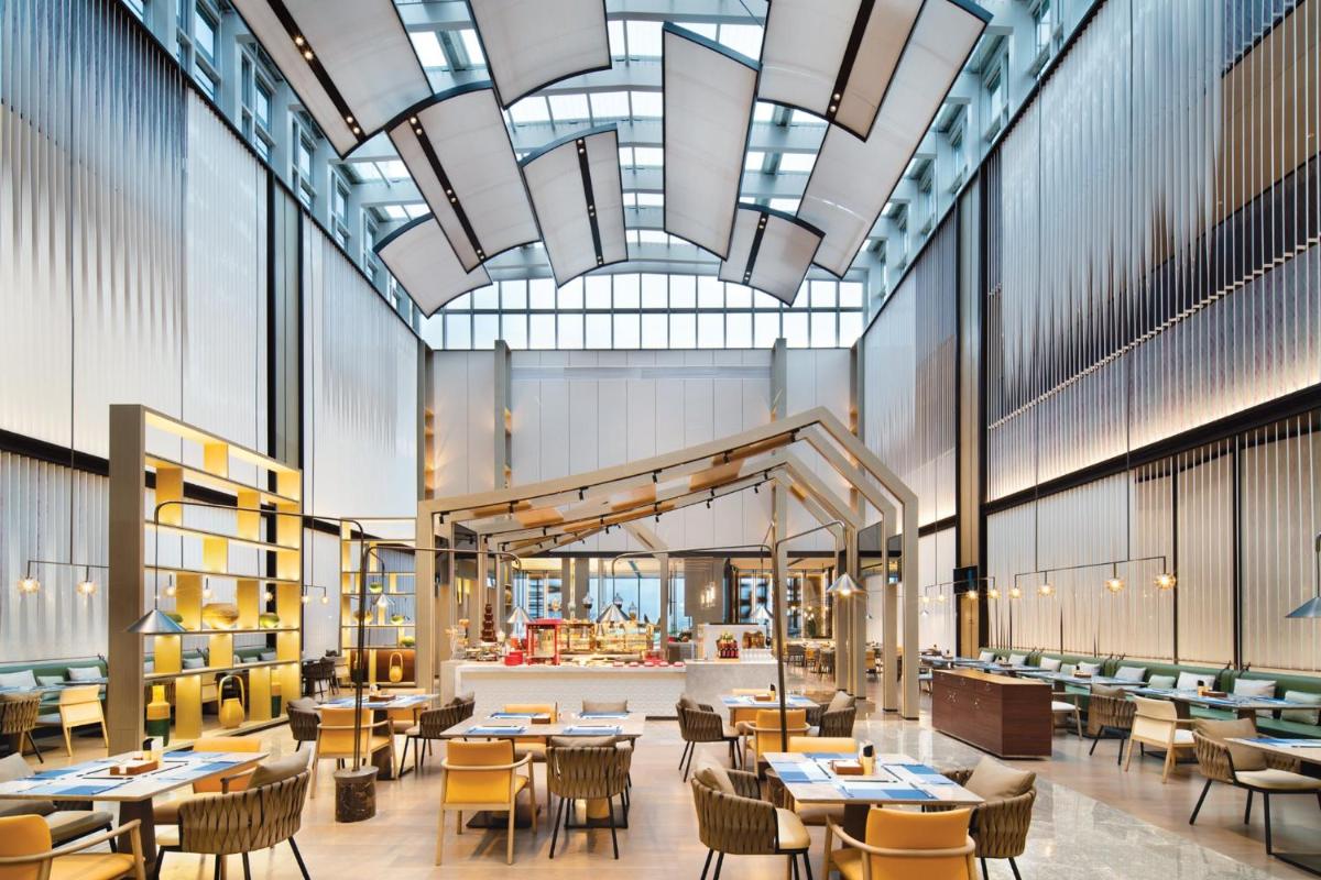 Crowne Plaza Hangzhou Science City, an IHG Hotel - Housity