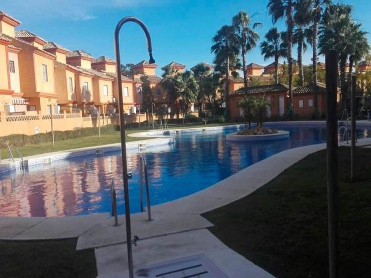 Apartment in Lepe with Pool and Garden - Housity