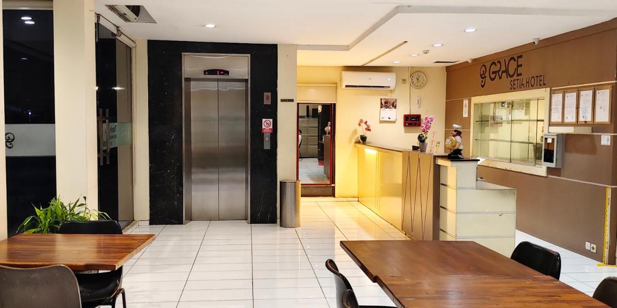Grace Setia Hotel - Housity