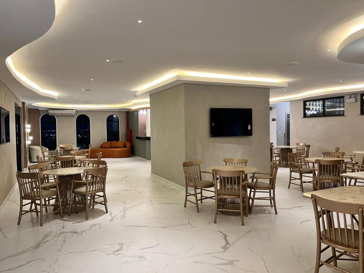 Abbeville Hotel Torre I - Torre II - Housity