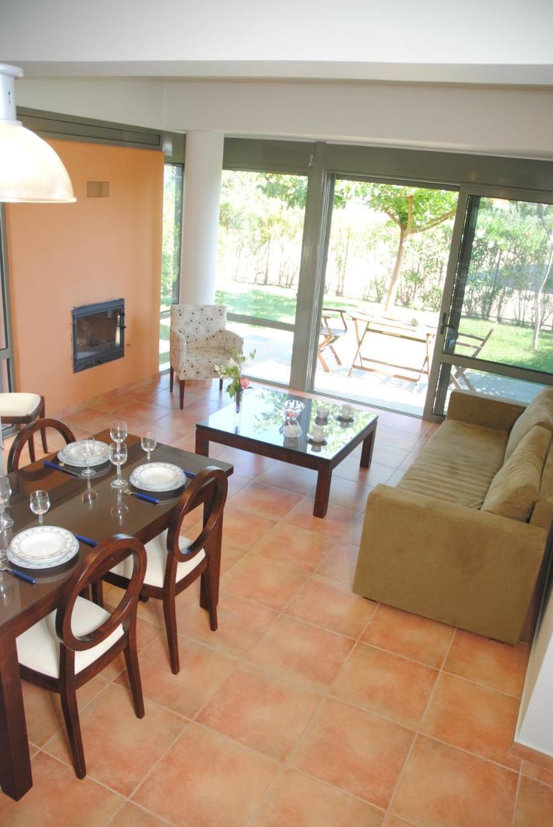Erodios Hotel - Housity