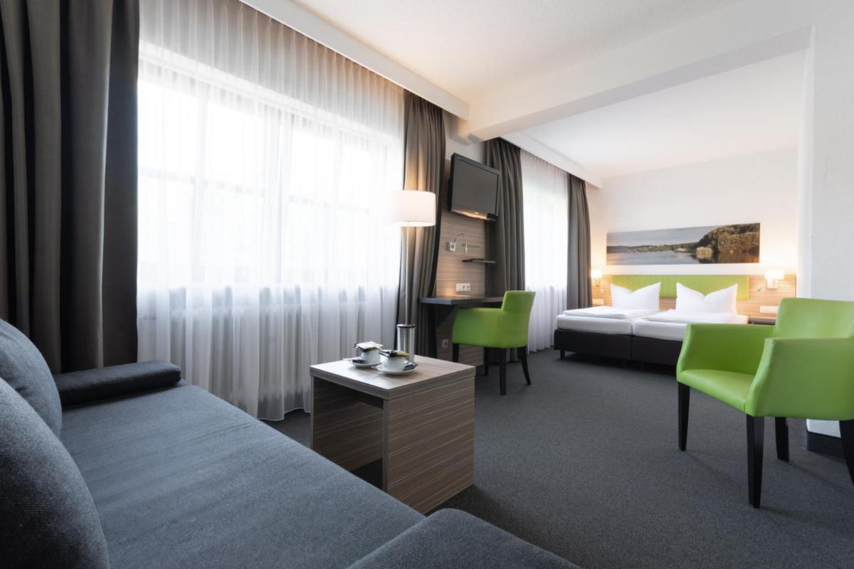 Hotel Sonnenhof Pleinfeld - Housity