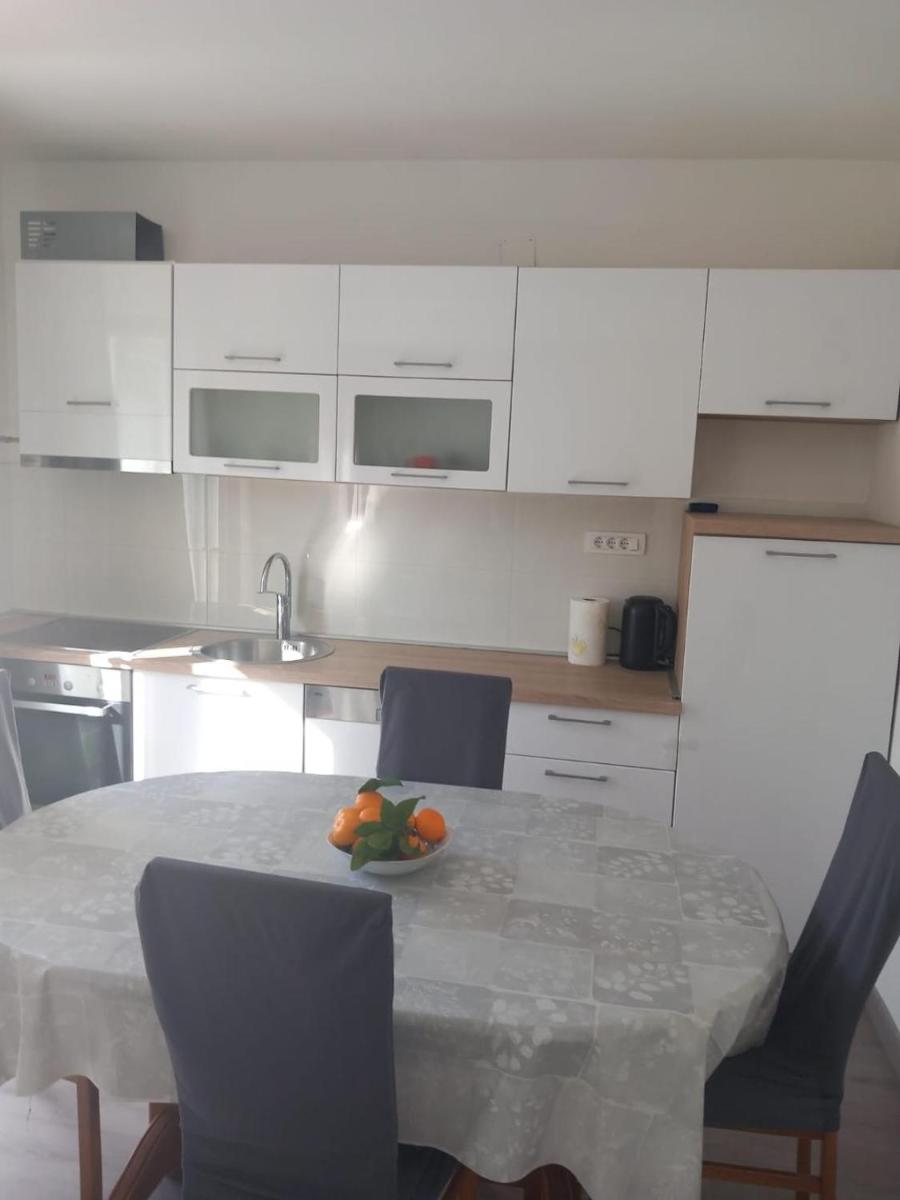 Apartmani Dropulić - Housity