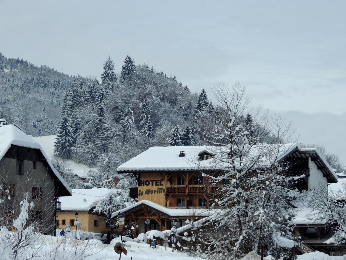 L'établissement Café-Hôtel Le Morillon, Domaine du Grand Massif-Samoëns en hiver