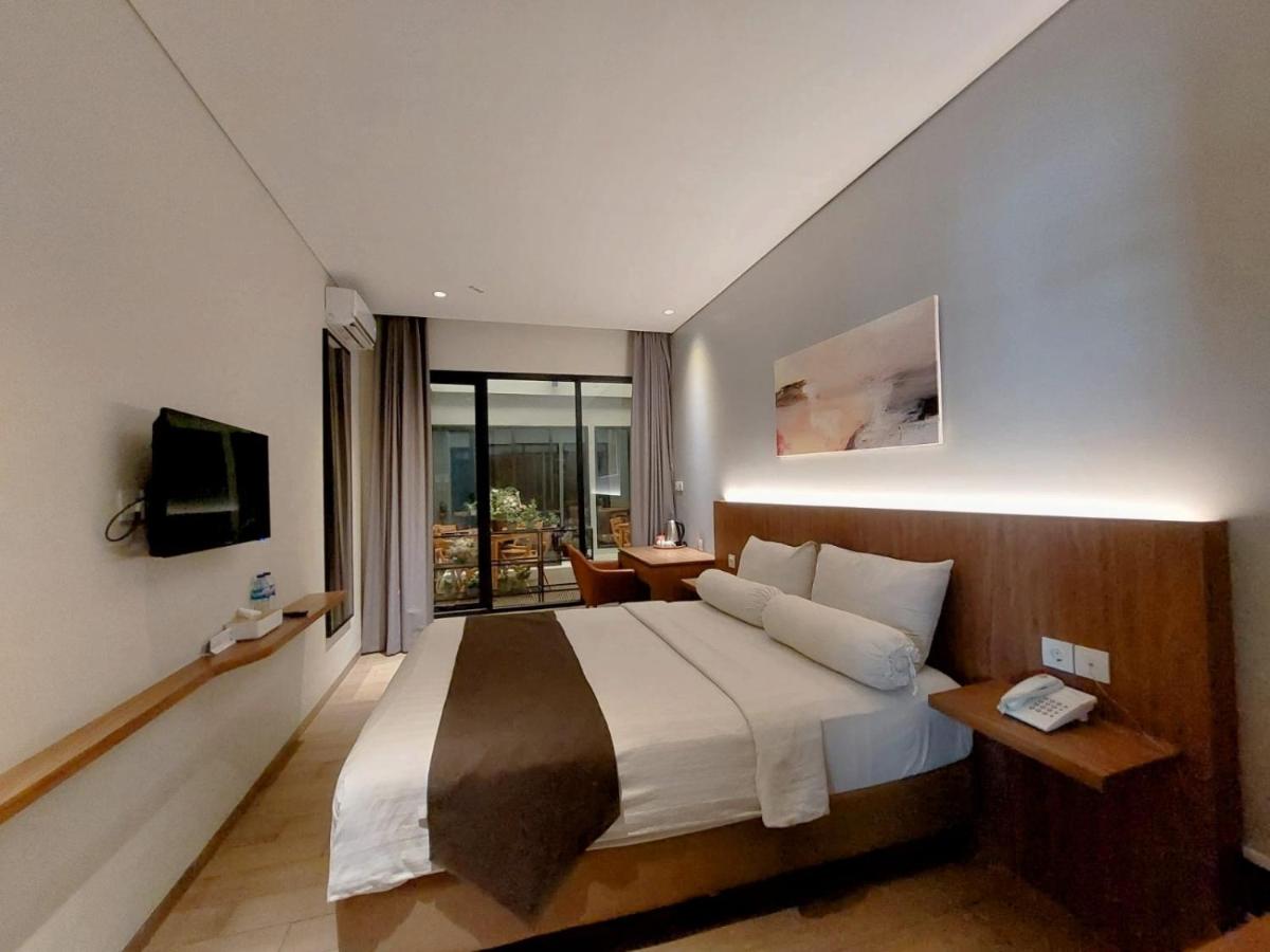 Votel Krakatau Boutique Hotel Semarang - Housity