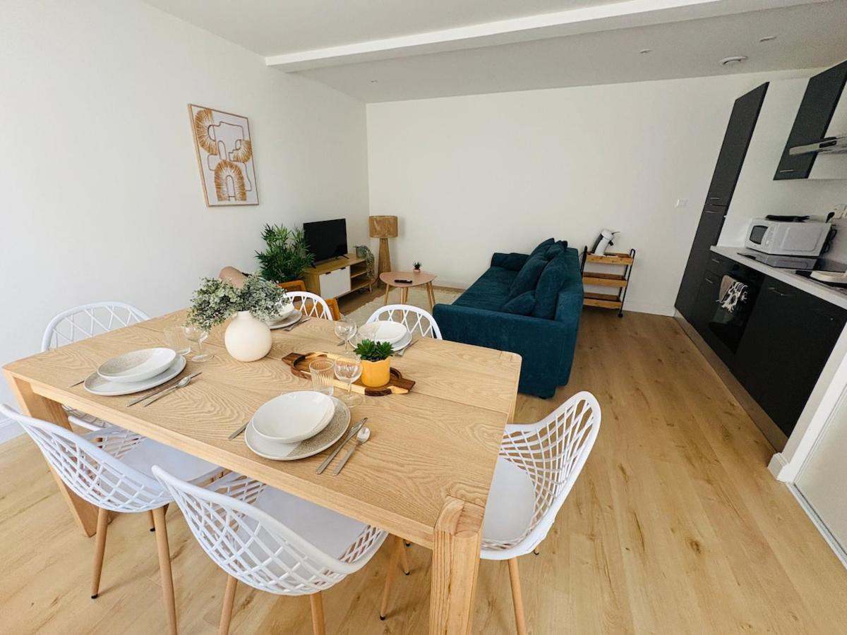 Au coeur de Réalmont l 2 chambres tout confort - Housity