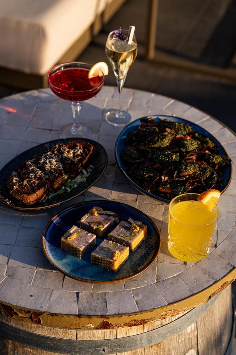 Boissons dans l'établissement Hôtel Le Saint Remy & Spa