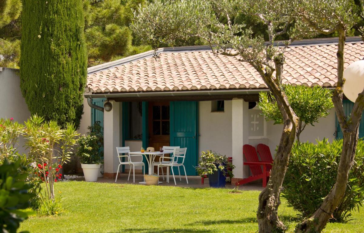 Jardin de l'établissement Oustau Camarguen Hôtel & Spa