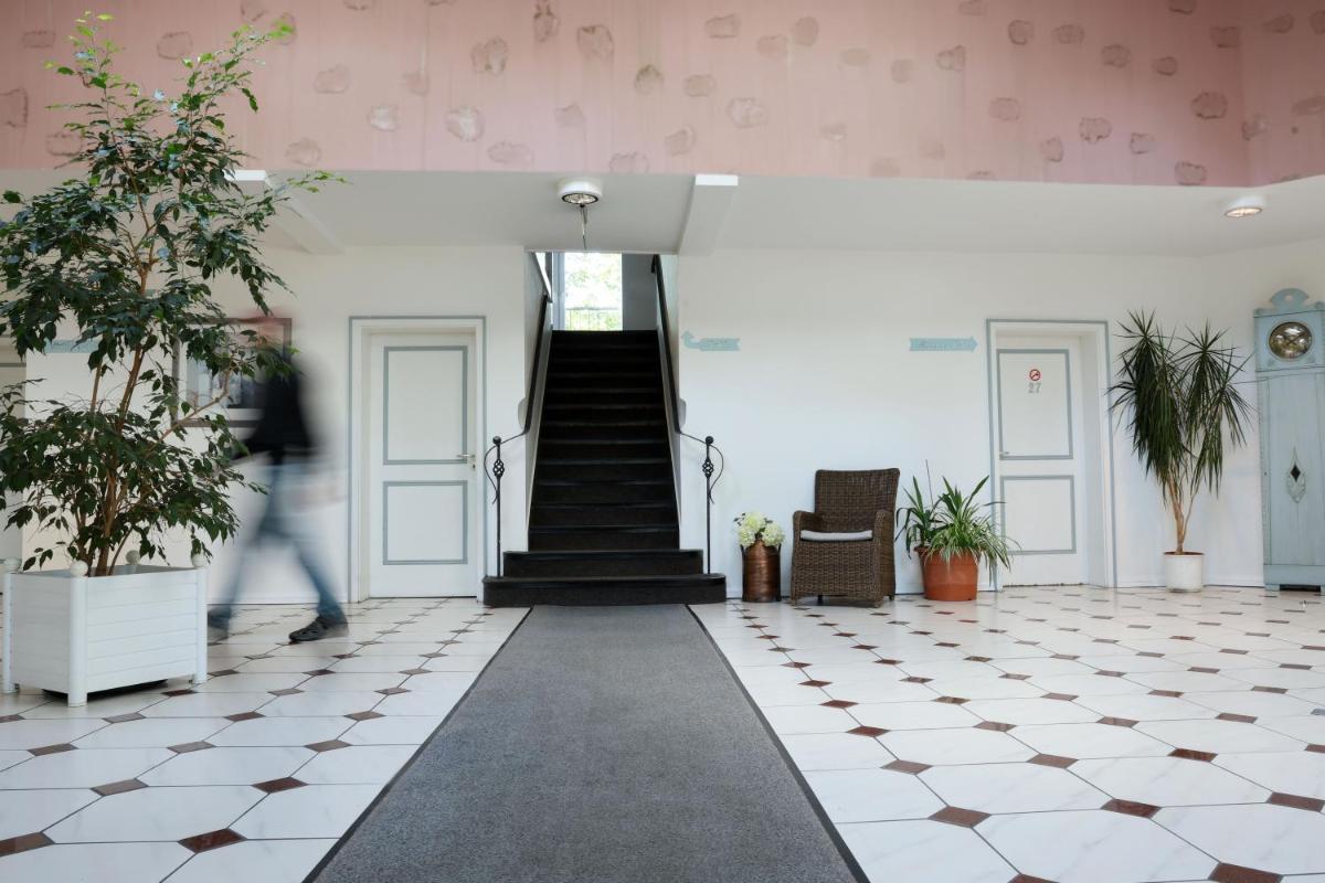 Heidenauer Hotel im Park - Housity
