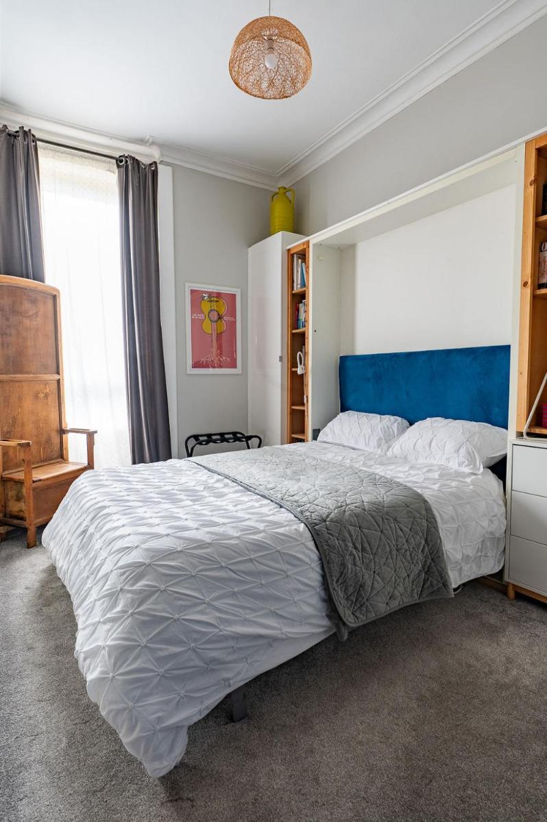 Traditional apt close to city centre & Hampden - Hizvo
