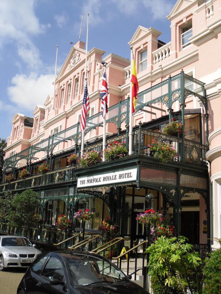 Norfolk Royale Hotel - Housity