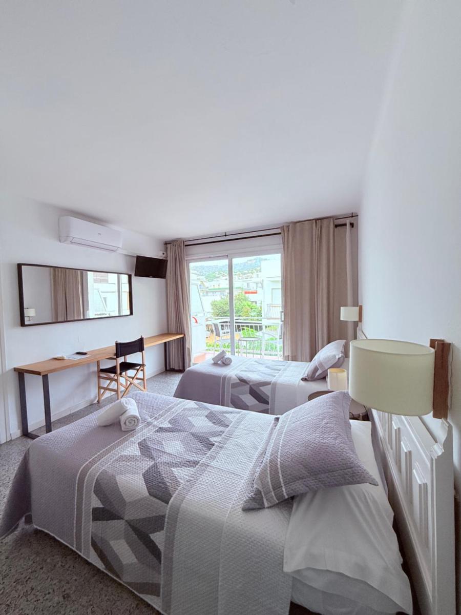 L'Illa Hotel - Housity