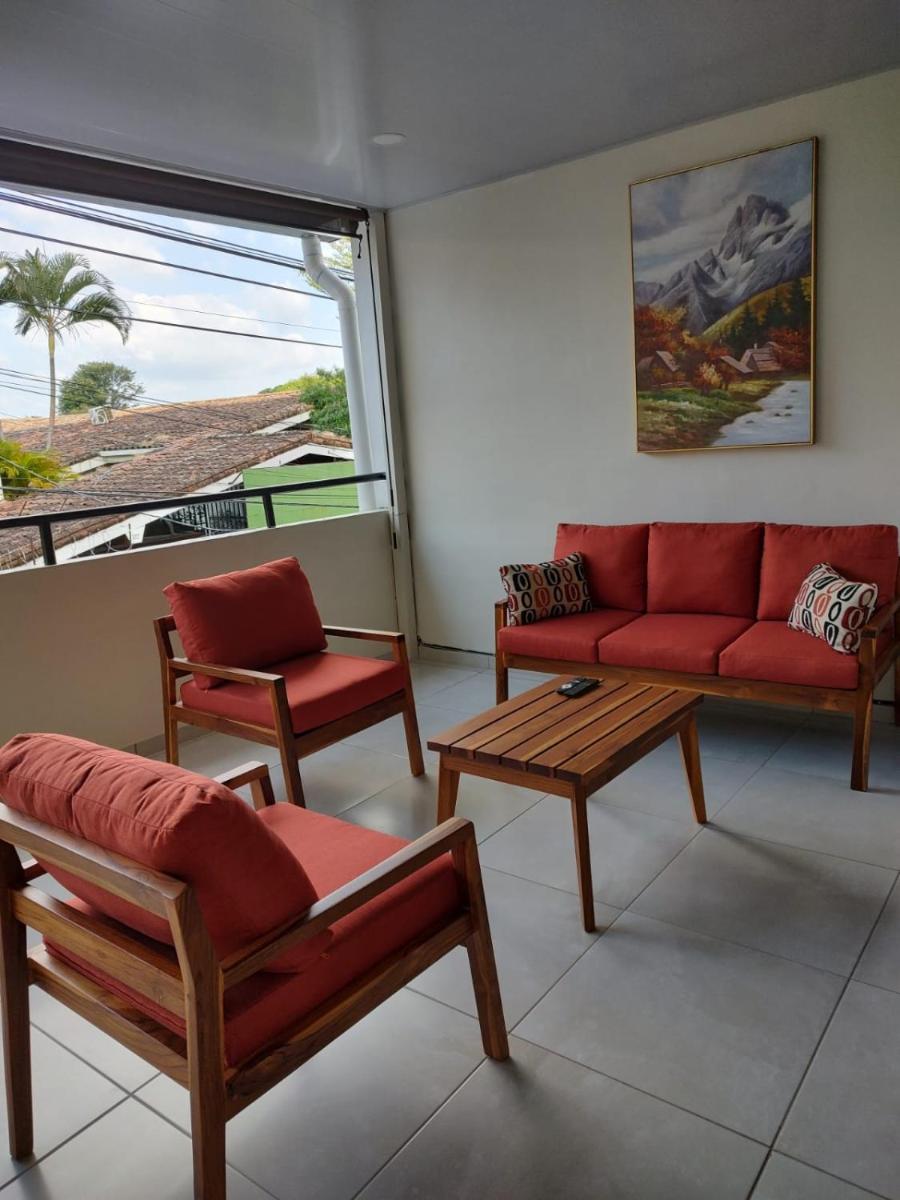 The Diamond Hotel San Benito - Housity